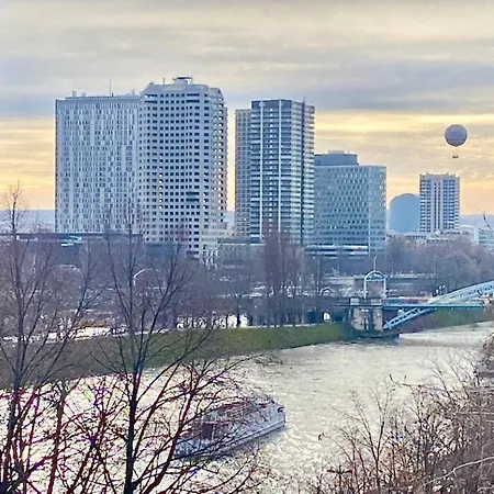 Le Panorama Eiffel Paris